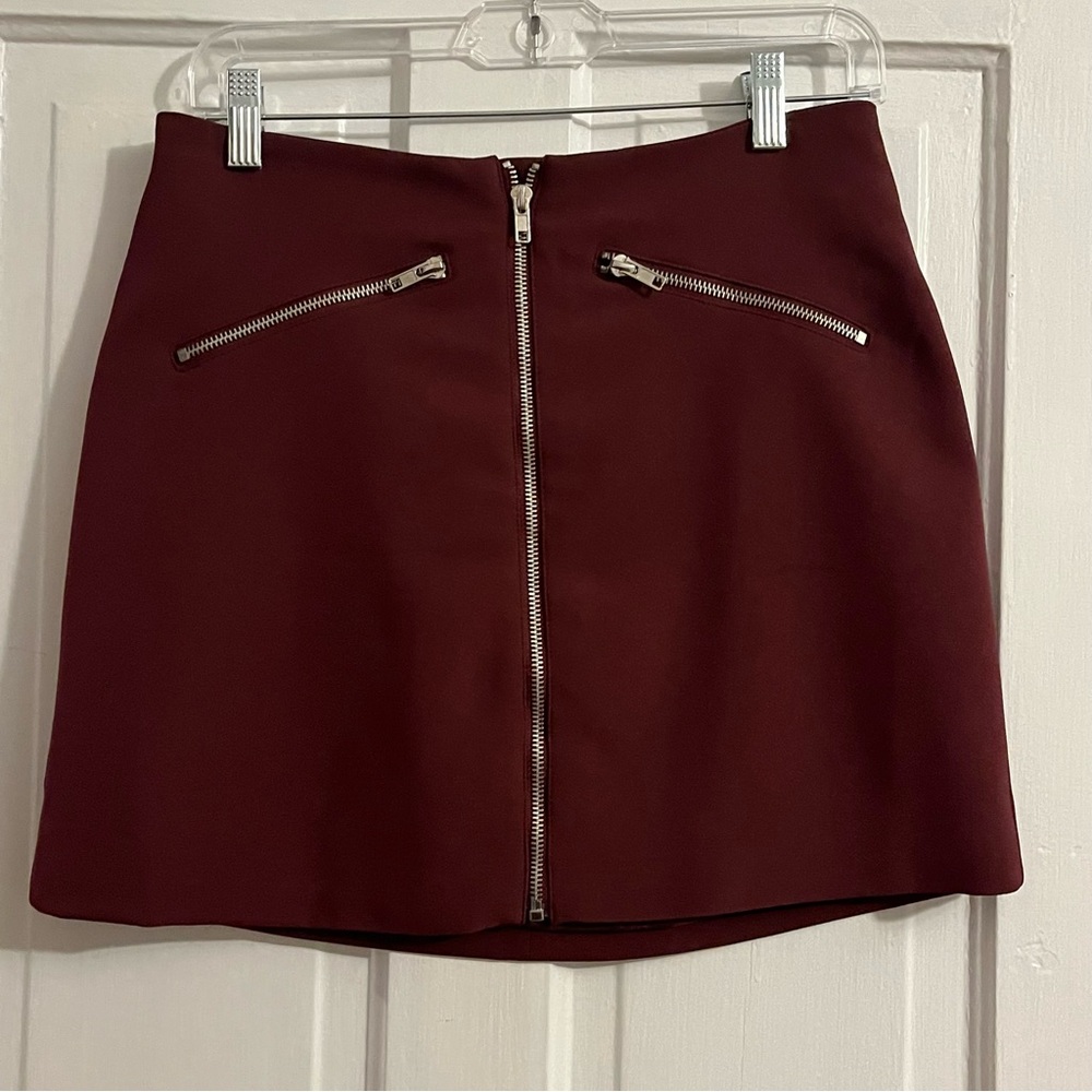 Cute Burgundy Zipper Skirt